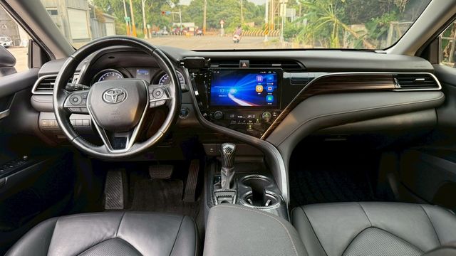 TOYOTA豐田 CAMRY  第5張相片