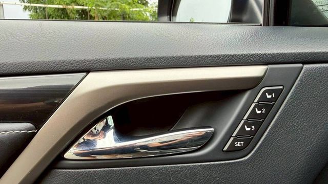LEXUS凌志 RX350  第14張相片