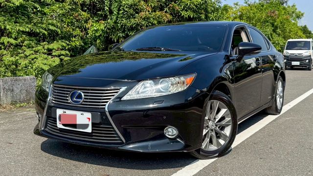 LEXUS凌志 ES300H  第1張相片