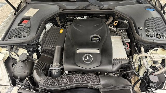 M-BENZ賓士 E200  第6張相片