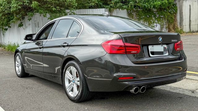 BMW寶馬 320I  第2張相片