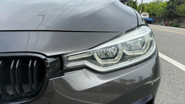 BMW寶馬 320I  第12張相片