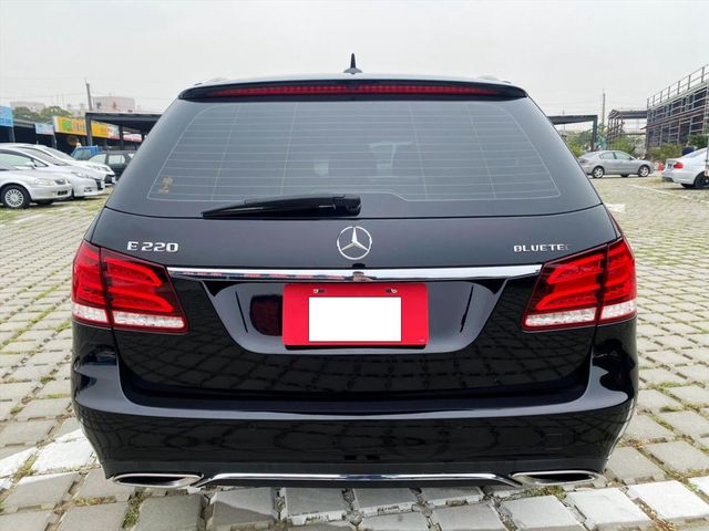 2015Benz Estate E220  第6張相片
