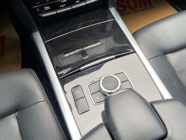2015Benz Estate E220  第16張相片