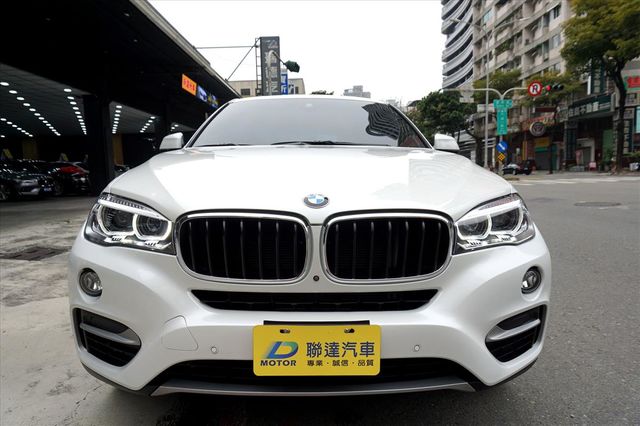 2018年領牌  BMW X6 30d  第5張相片