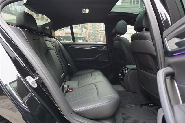 2018年 550i M xDrive  第9張相片