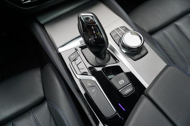 2018年 550i M xDrive  第13張相片