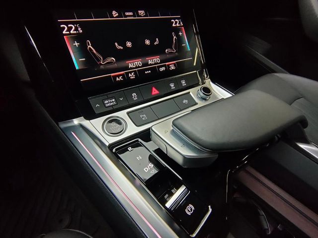 2021年領牌  e一TRON 50  第14張相片