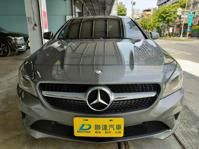2016年領牌M-Benz CLA200  第5張相片