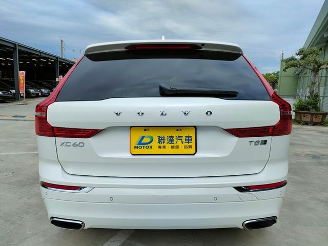 2018 Volvo XC60 T8  第7張相片