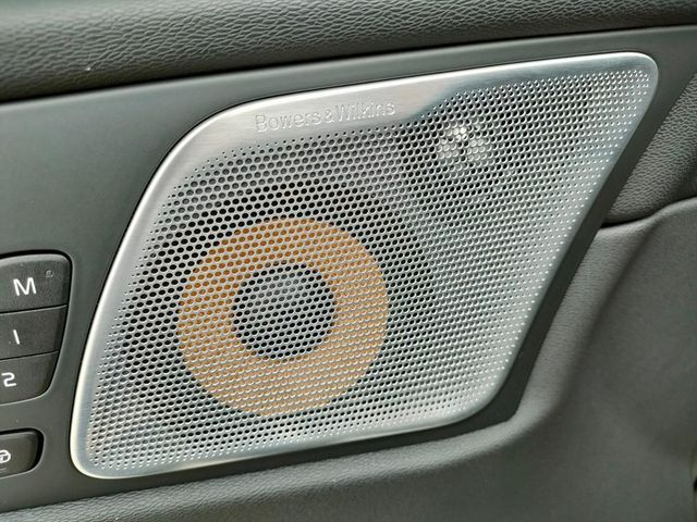 2018 Volvo XC60 T8  第16張相片