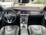 2017年 V60 D4 2.0 柴油  第11張縮圖