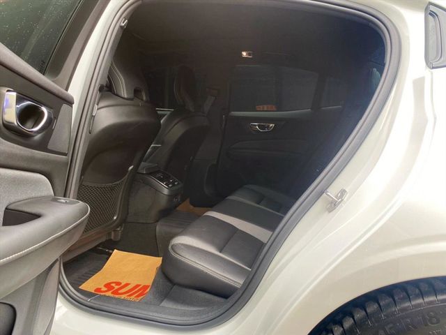 2021領牌 輕油電S60 B5 AWD  第10張相片