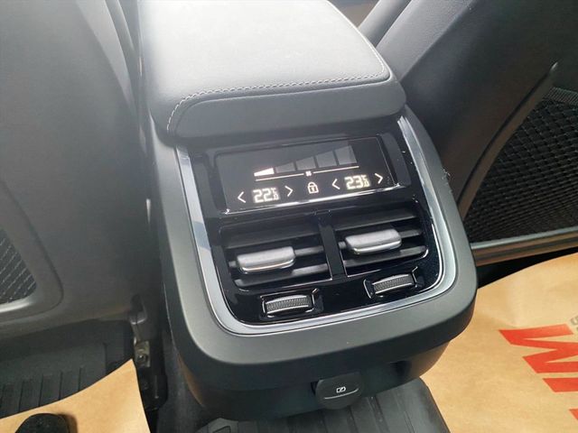 2021領牌 輕油電S60 B5 AWD  第14張相片