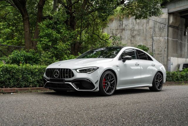 船長車庫 - 歐規 2020 BENZ CLA45 S AMG 賽車椅 大滿配  第1張相片