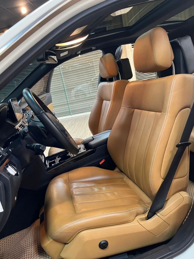 佳霖汽車 2010 E350  第10張相片