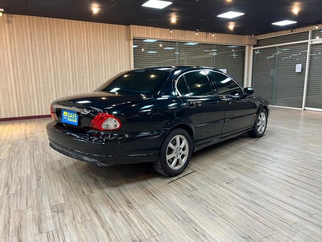 佳霖汽車 2002 X-TYPE  第6張相片