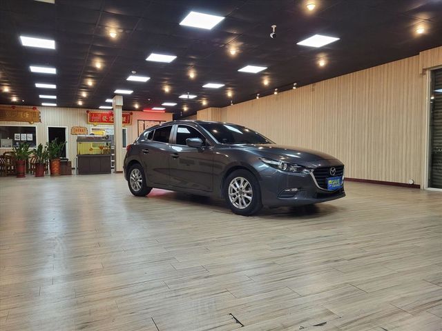 佳霖汽車 2016 MAZDA3  第1張相片