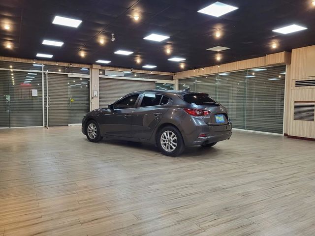 佳霖汽車 2016 MAZDA3  第4張相片
