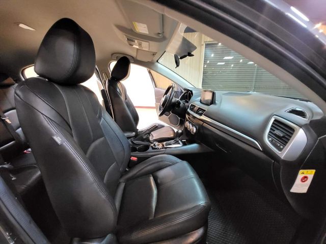 佳霖汽車 2016 MAZDA3  第13張相片