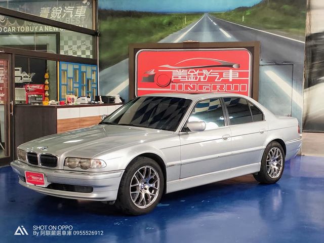 BMW寶馬 728  第3張相片