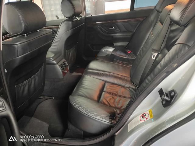 BMW寶馬 728  第9張相片