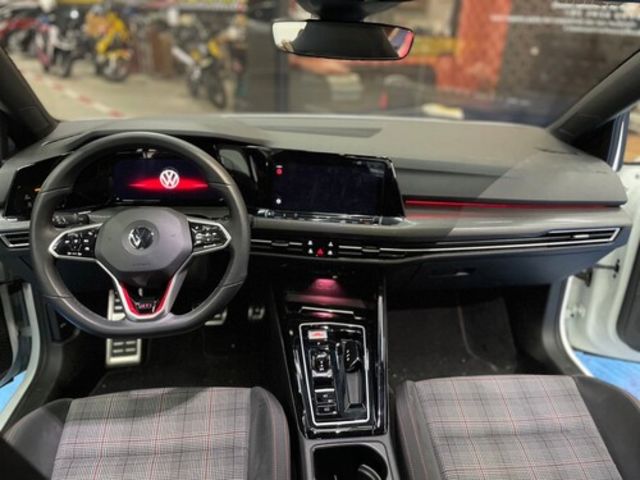 VOLKSWAGEN福斯 GOLF GTI  第13張相片