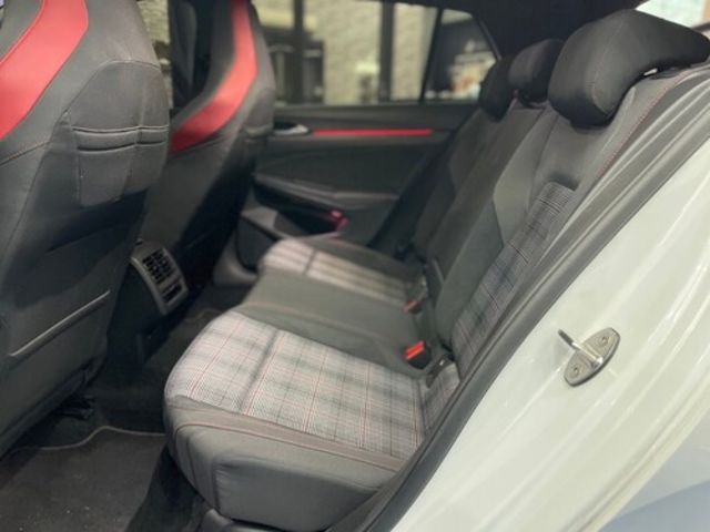 VOLKSWAGEN福斯 GOLF GTI  第14張相片