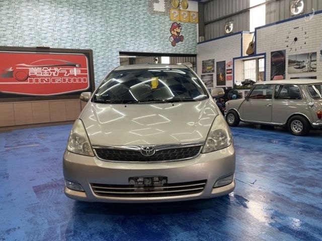 TOYOTA豐田 WISH  第3張相片