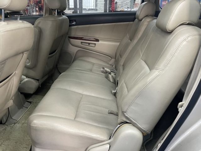 TOYOTA豐田 WISH  第8張相片