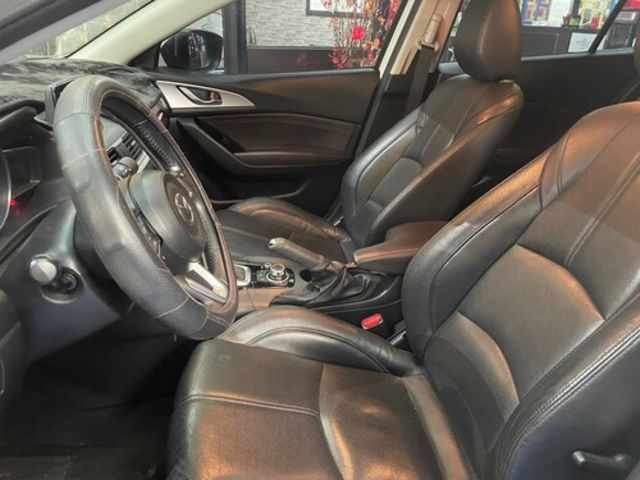 MAZDA馬自達 MAZDA 3  第10張相片