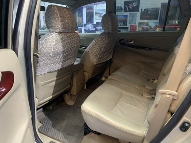 TOYOTA豐田 INNOVA  第7張相片