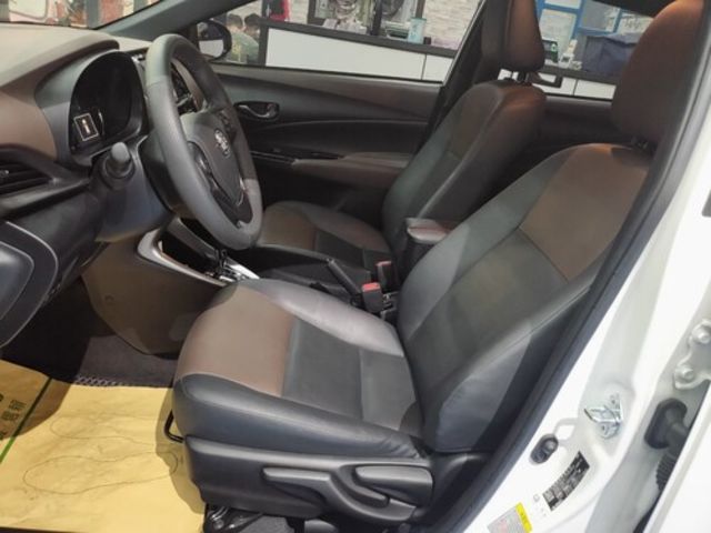 TOYOTA豐田 YARIS  第6張相片