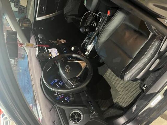 TOYOTA豐田 ALTIS  第3張相片