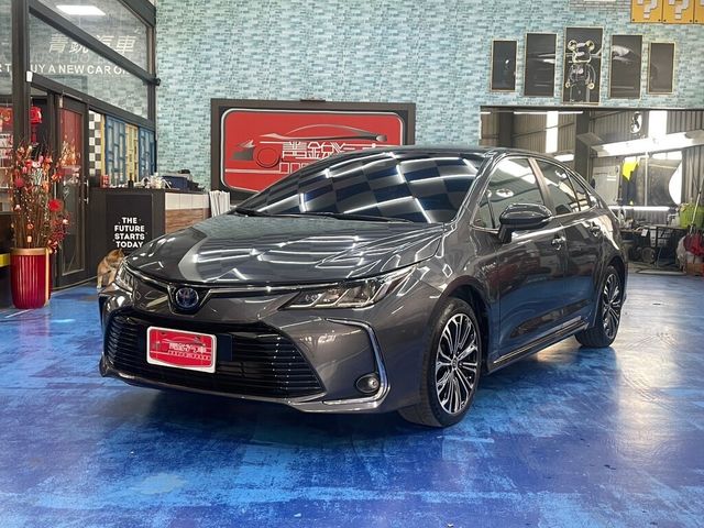 TOYOTA豐田 COROLLA ALTIS HYBRID  第1張相片