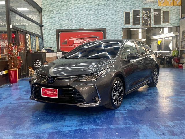TOYOTA豐田 COROLLA ALTIS HYBRID  第5張相片