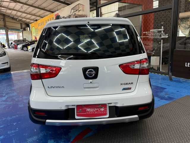 NISSAN日產 LIVINA  第4張相片