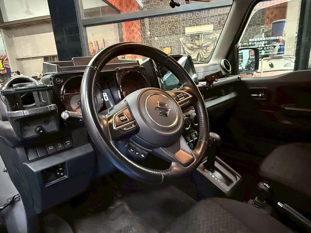 SUZUKI鈴木 JIMNY  第12張相片