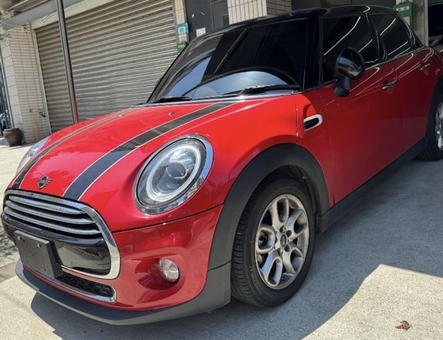 MINI迷你 MINI 5-DOOR  第1張相片