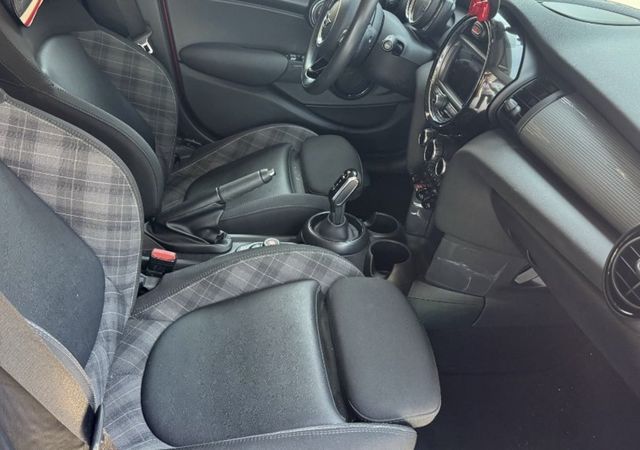 MINI迷你 MINI 5-DOOR  第3張相片