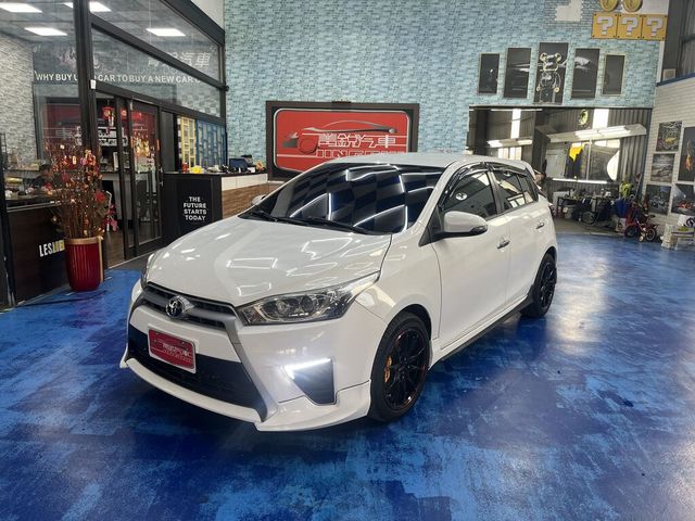 TOYOTA豐田 YARIS  第2張相片