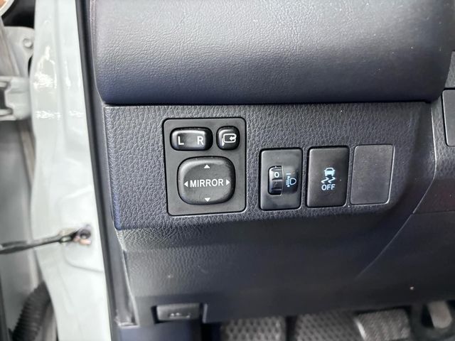 TOYOTA豐田 RAV4  第10張相片