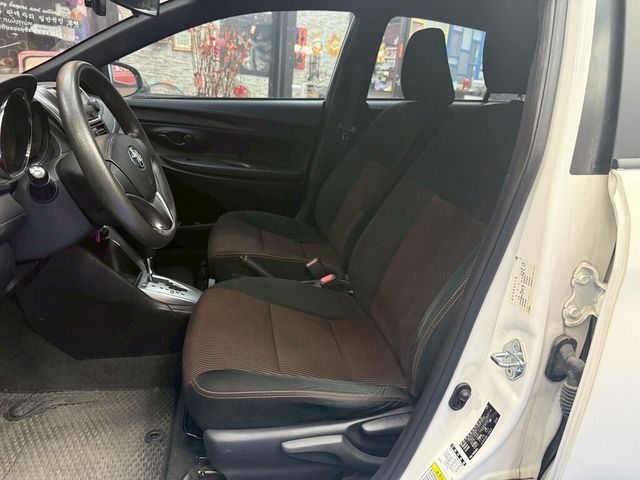 TOYOTA豐田 YARIS  第12張相片