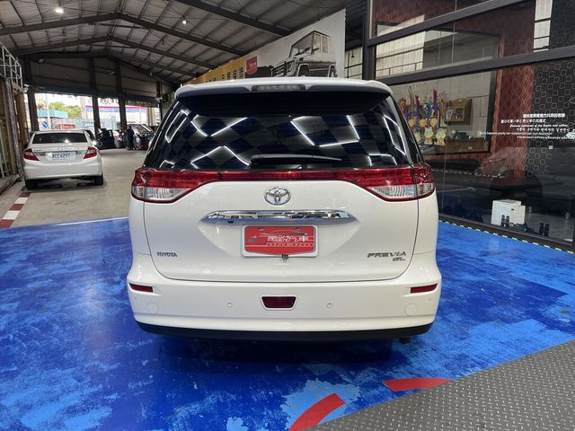 TOYOTA豐田 PREVIA  第4張相片