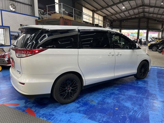 TOYOTA豐田 PREVIA  第5張相片