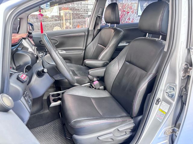 TOYOTA豐田 WISH  第10張相片