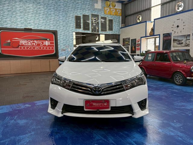 TOYOTA豐田 ALTIS  第3張相片