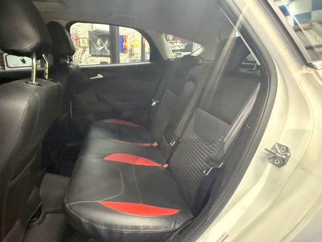 FORD福特 FOCUS  第9張相片