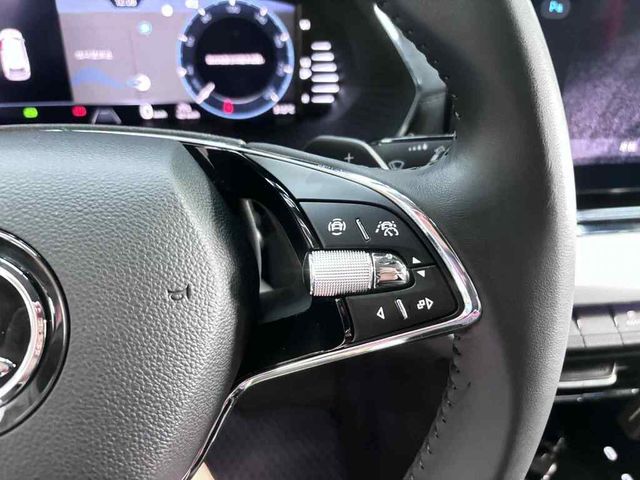 SKODA司科達 OCTAVIA COMBI  第5張相片