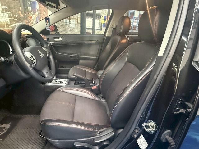 MITSUBISHI三菱 LANCER FORTIS  第6張相片